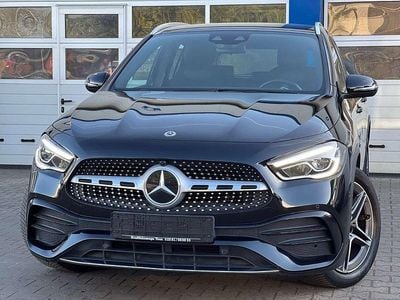 Usata Mercedes GLA200 AMG line 163 CV (119 kW) 2020 Nero SUV
