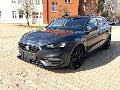 Używany Seat Leon ST FR 130 KM (95 kW) 2021 Szary Kombi