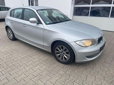 Gebraucht BMW 118 Lifestyle 143 PS (105 kW) 2010 Silber Kleinwagen