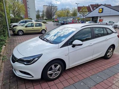 Usata Opel Astra Edition 150 CV (110 kW) 2019 Bianco Station wagon