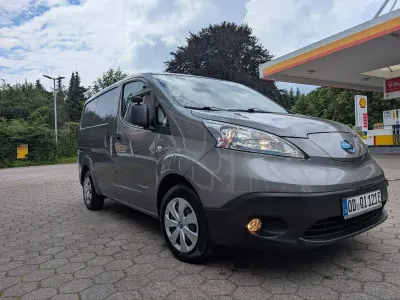 Gebraucht Nissan e-NV200 110 kW (150 PS) 2018 Grau Van / Kleinbus