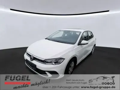 Gebraucht VW Polo 80 PS (58 kW) 2022 Pure white Kleinwagen