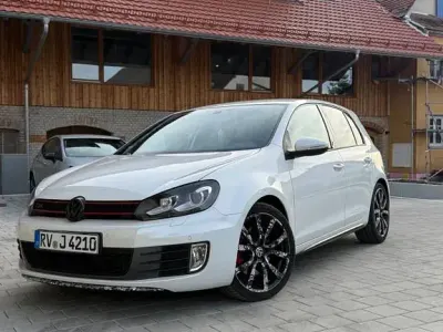 Usata VW Golf VI GTI 211 CV (155 kW) 2011 Bianco Utilitaria