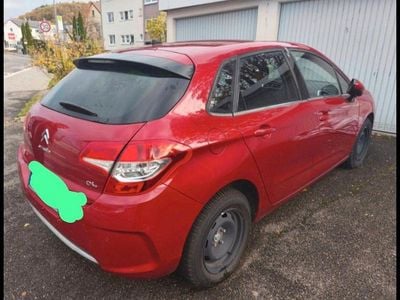 Gebraucht Citroën C4 Tendance 120 PS (88 kW) 2011 Rot Limousine