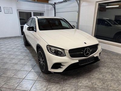 Gebraucht Mercedes GLC300 AMG 245 PS (180 kW) 2019 Weiß Limousine