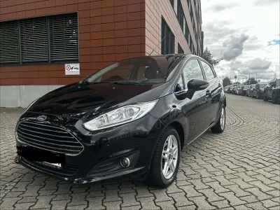 Gebraucht Ford Fiesta Titanium 125 PS (91 kW) 2013 Schwarz Kleinwagen