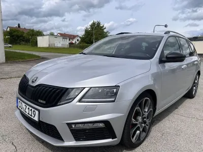 Gebraucht Skoda Octavia RS 184 PS (135 kW) 2019 Silber Kombi