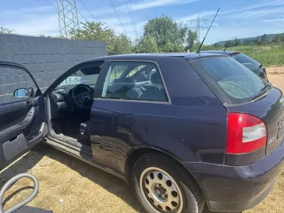 Gebraucht Audi A3 Attraction 150 PS (110 kW) 2003 Blau Kleinwagen