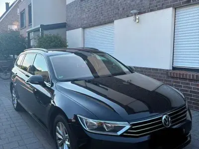 Gebraucht VW Passat Trendline 150 PS (110 kW) 2016 Schwarz Kombi