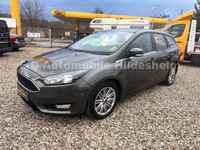 Usata Ford Focus Cool & Connect 125 CV (91 kW) 2018 Grigio Station wagon