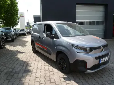 Neu Citroën Berlingo XTR 102 PS (75 kW) 2026 Stahlgrau Van / Kleinbus