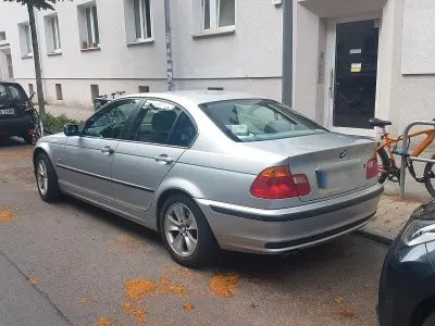 Gebraucht BMW 320 170 PS (125 kW) 1999 Silber Limousine