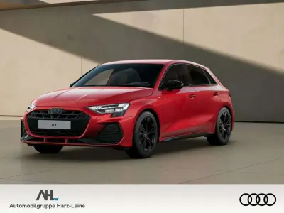 Gebraucht Audi A3 Sport 116 PS (85 kW) 2025 Rot Limousine