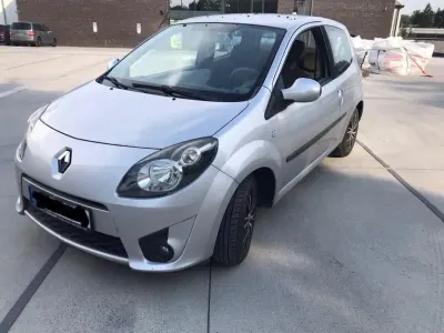 Gebraucht Renault Twingo 76 PS (55 kW) 2010 Silber Kleinwagen