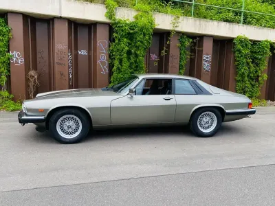 Käytetty Jaguar XJS 275 HP (202 kW) 1989 Vihreä
