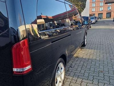 Gebraucht Mercedes V250 190 PS (139 kW) 2017 Schwarz Van / Kleinbus