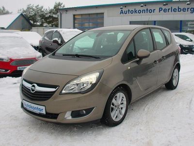 Grau Gebraucht 2016 Opel Meriva drive Van / Kleinbus | 8.499 € (Fairer Preis)