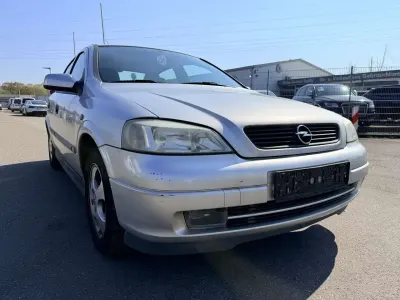 Occasion Opel Astra Comfort 75 ch (55 kW) 2000 Argent Berline