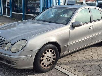 Mercedes E270