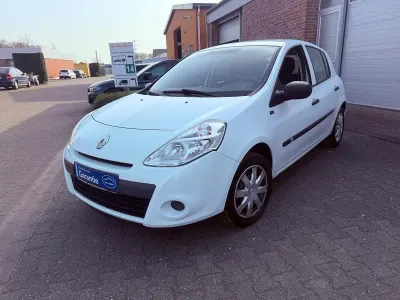 Gebraucht Renault Clio 75 PS (55 kW) 2013 Weiß Kleinwagen