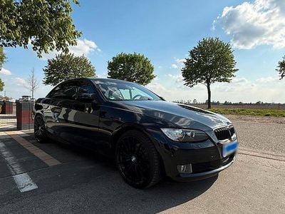 Gebraucht BMW 320 Cabriolet 170 PS (125 kW) 2007 Schwarz Cabrio