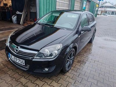Usata Opel Astra Sport 125 CV (91 kW) 2008 Nero Berlina