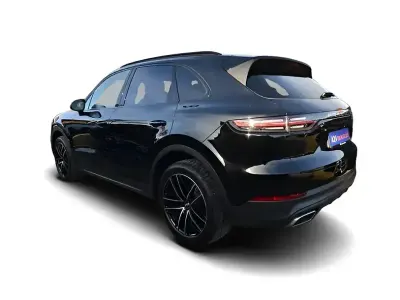 Używany Porsche Cayenne 340 KM (250 kW) 2022 Czarny SUV