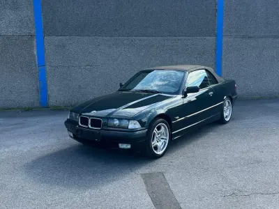 Gebraucht BMW 320 Cabriolet 150 PS (110 kW) 1996 Grün Cabrio