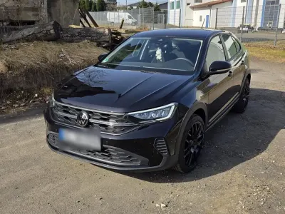 Gebraucht VW Taigo 95 PS (69 kW) 2024 Schwarz SUV