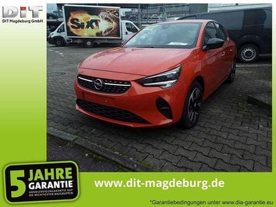 Gebraucht Opel Corsa-e Elegance 100 kW (136 PS) 2022 Power orange/dynamik orange Kleinwagen