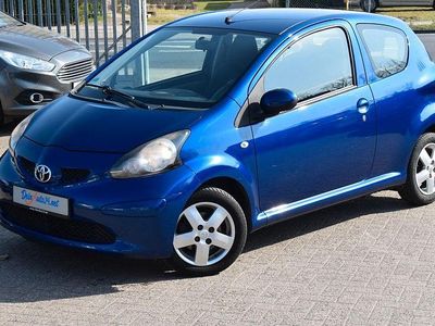 Gebraucht Toyota Aygo 68 PS (50 kW) 2007 Blau Kleinwagen