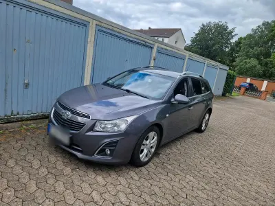 Gebraucht Chevrolet Cruze 163 PS (119 kW) 2013 Kombi