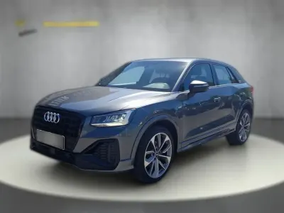 Gebraucht Audi Q2 S-Line 150 PS (110 kW) 2022 Grau SUV
