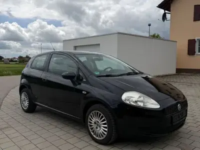 Gebraucht Fiat Grande Punto 77 PS (56 kW) 2005 Schwarz Kleinwagen