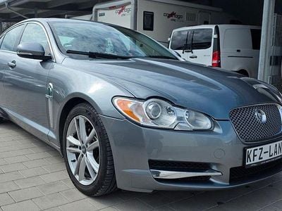 Gebraucht Jaguar XF Premium Luxury 241 PS (177 kW) 2010 Grau Limousine