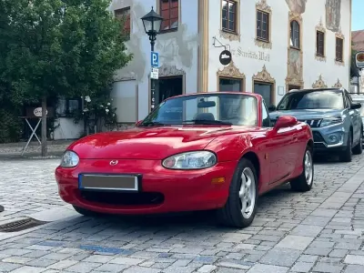 Gebraucht Mazda MX5 140 PS (102 kW) 1998 Rot Cabrio