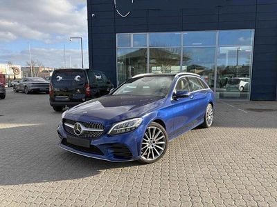 Usata Mercedes C300 AMG line 245 CV (180 kW) 2019 Blu Berlina
