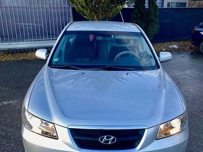 Silber Gebraucht 2005 Hyundai Sonata Limousine | 4.300 €