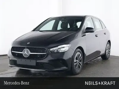 Gebraucht Mercedes B180 Progressive 136 PS (100 kW) 2024 Schwarz Van / Kleinbus