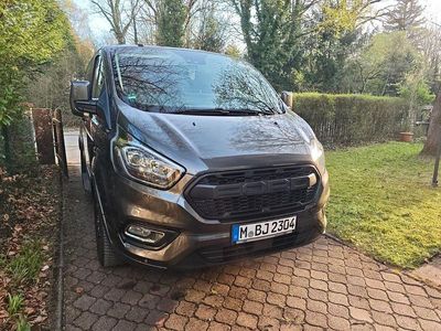 Used Ford T 170 HP (125 kW) 2018 Grey Minivan