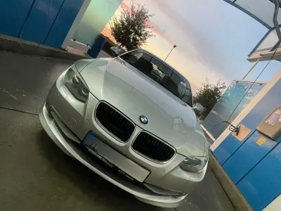 Gebraucht BMW 320 Cabriolet 170 PS (125 kW) 2010 Silber Cabrio