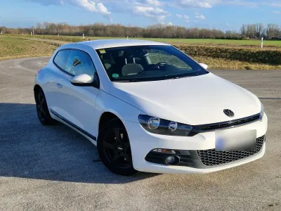 Gebraucht VW Scirocco 140 PS (102 kW) 2008 Weiß Coupé