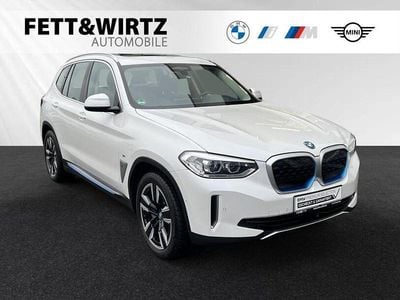 Gebraucht BMW iX3 210 kW (286 PS) 2021 Mineralweiss SUV