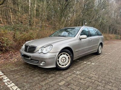 Mercedes C200