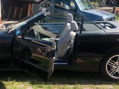 BMW 318 Cabriolet