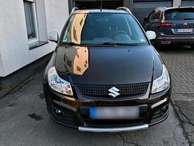 Gebraucht Suzuki SX4 Style 120 PS (88 kW) 2013 Braun Limousine