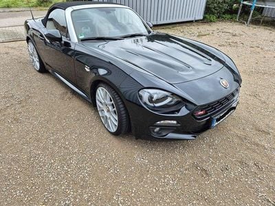 Gebraucht Fiat 124 Spider Lusso 140 PS (102 kW) 2018 Schwarz Cabrio