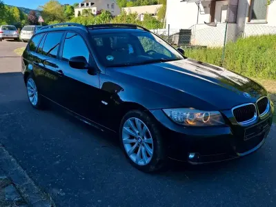 Gebraucht BMW 320 177 PS (130 kW) 2008 Schwarz Kombi