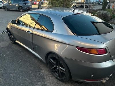 Gebraucht Alfa Romeo GT Quadrifoglio Verde 150 PS (110 kW) 2009 Grau Coupé