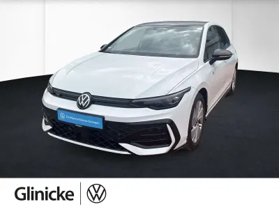 Gebraucht VW Golf VIII R-line 150 PS (110 kW) 2025 Weiß Limousine
